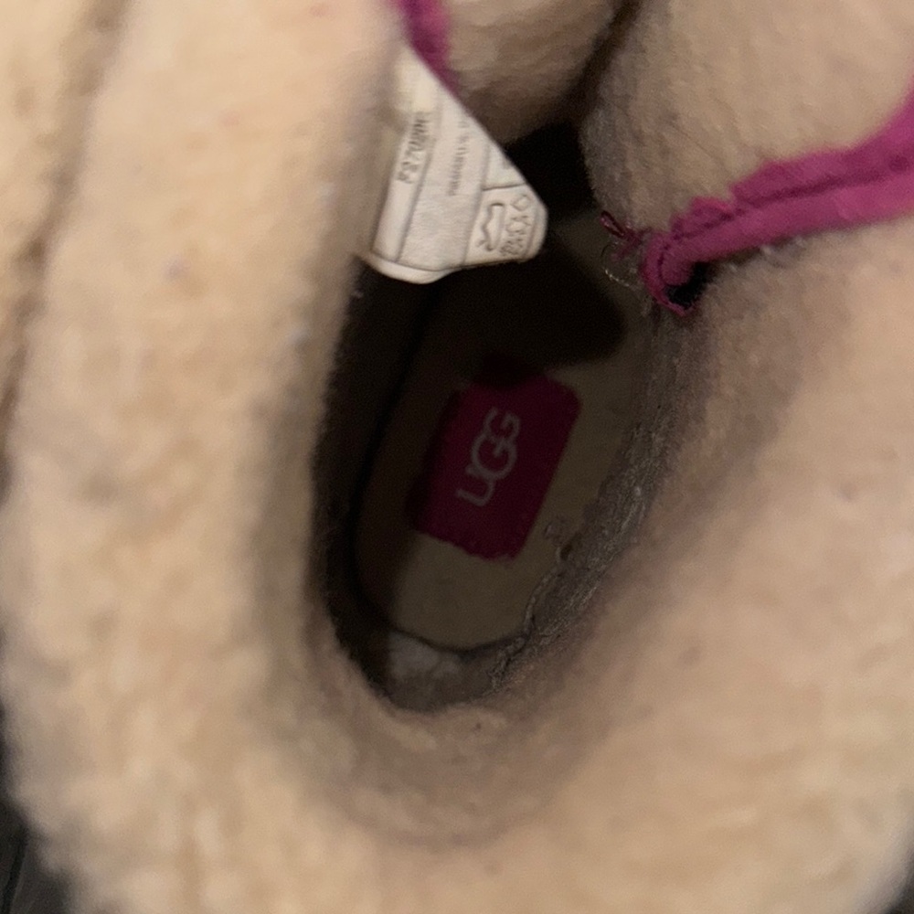 UGG Butte 2 Fuchsia Pink - Picture 4 of 9